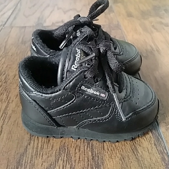 baby reebok classics